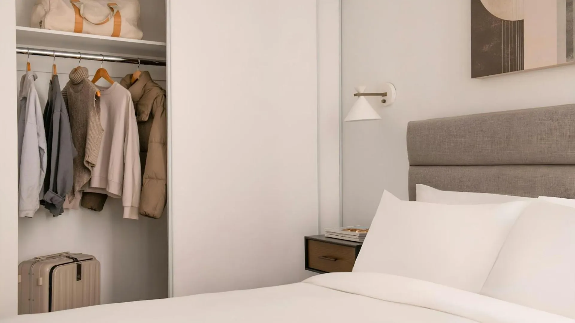 Sonder By Marriott Bonvoy Rideau Apartments Downtown 渥太華 4*,  加拿大