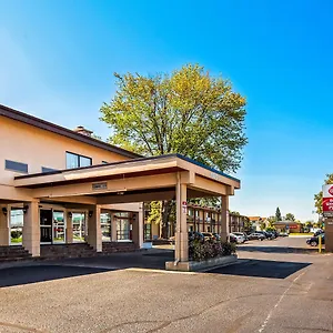 Western Kanata And Conference Centre Hotel