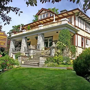 Abbeymoore Manor Bed & Breakfast Victoria